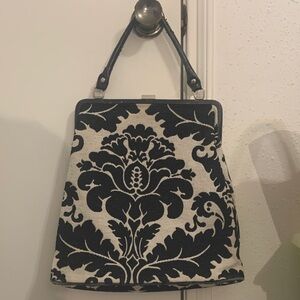 Vintage Black and White Floral Women's Bag.